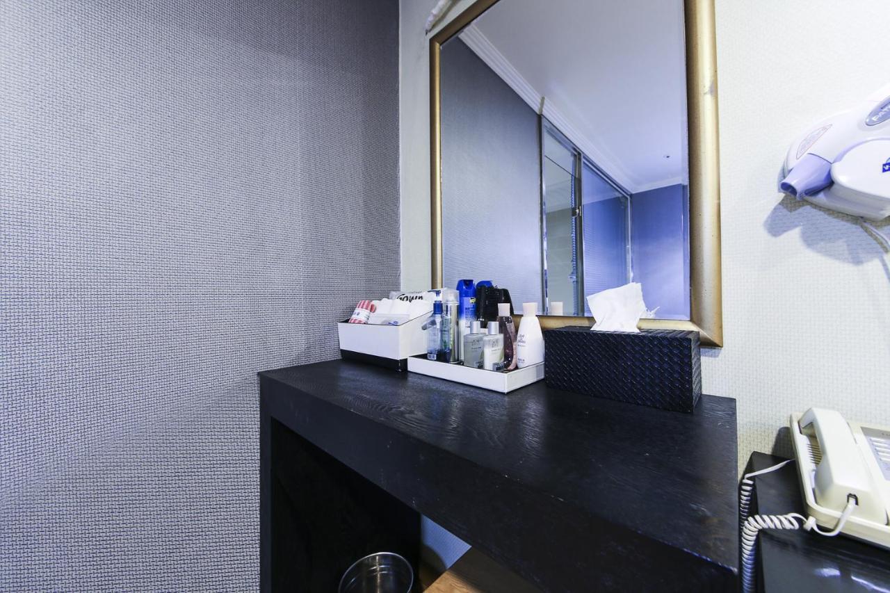 Central Hotel Changwon Dış mekan fotoğraf